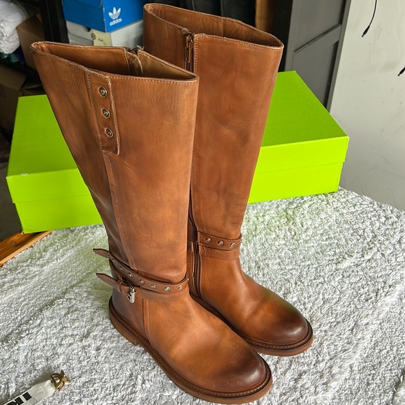Vintage Foundry Co. Shoes - Vintage Foundry Co Reign Tall Btown Leather Riding Boots Studs 6.5